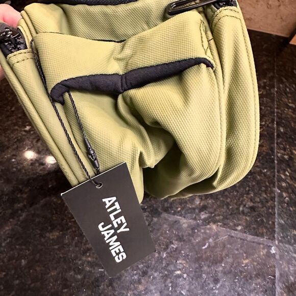 Atley James Harmon Toiletry Bag, Zipper Travel Cosmetic Bag, Olive Green NWT - Picture 3 of 9